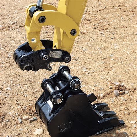 Why You NEED a Quick Coupler on your Mini Excavator!